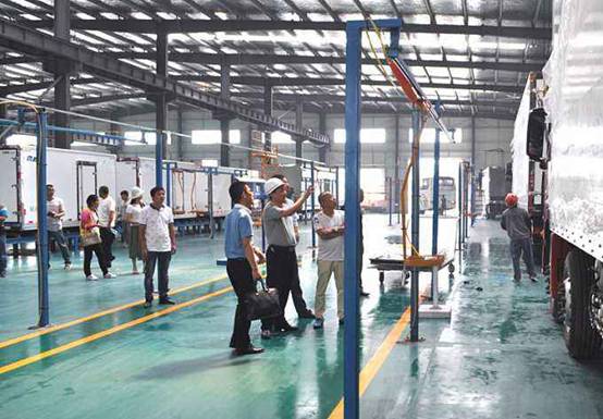 程力重工冷藏车荣登央视频道--开拓高端冷链市场，助力政府“菜篮子工程”